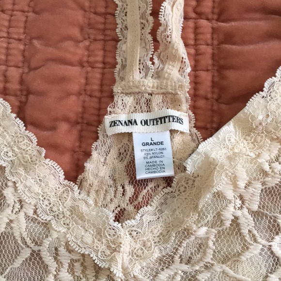 Zenana Outfitters Bralette - Picture 4 of 7